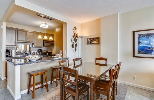 Galveston Condo | Beachfront Hideaway | Water Views, Pool
