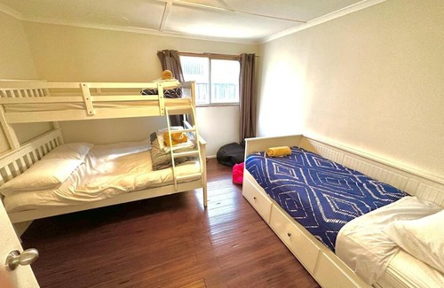 Marengo House | Beachfront Holiday Home