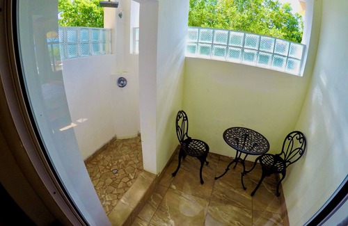 San Pedro Villa | Beachfront Home Events Celebrations Groups @ 8BR Private Beach, Palapa Pool Pier