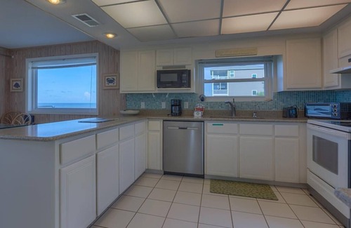 Port St. Joe House | Beachfront home on Gulf of Mexico (240 ft private beach frontage)