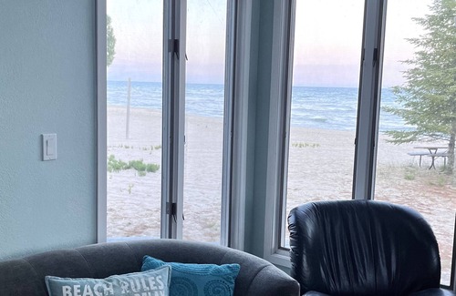 Harrisville House | Beachfront Home on Lake Huron, clean sandy beach, 5 min walk to the lighthouse