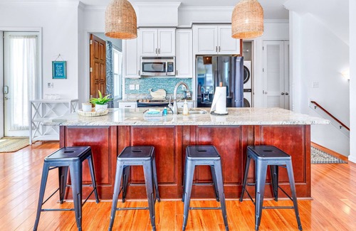 Cape San Blas House | Beachfront home! Sleeps 13! Now Pet Friendly! 5 star reviews Galore!