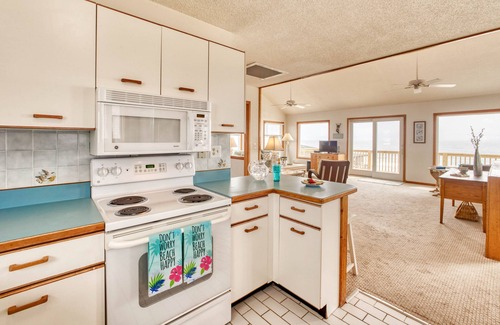 Buxton House | Beachfront home w/incredible views, waterfront decks, and easy beach access