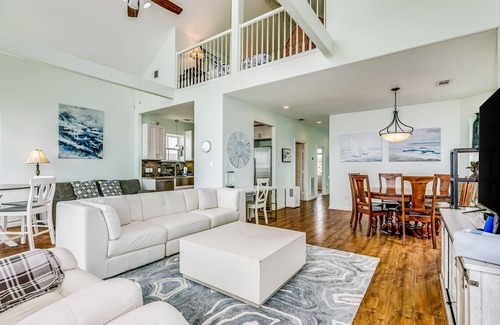 Galveston House | Beachfront home with unobstructed Gulf views from two balconies - dog-friendly