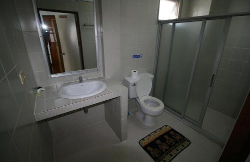 Cha-am House | Beachfront Hotel Cha Am
