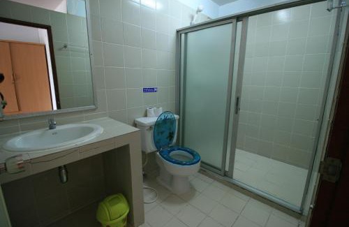 Cha-am House | Beachfront Hotel Cha Am