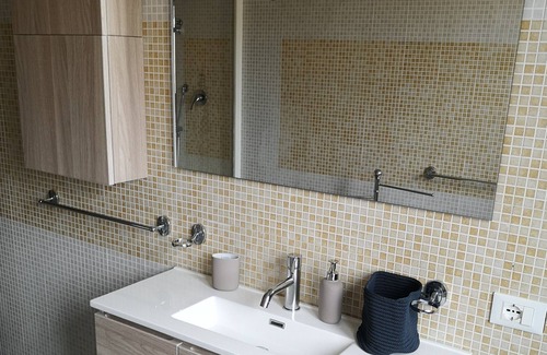 Santa Lucia Apartment | Beachfront house for rent
