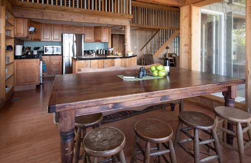 Bells Beach House | Beachfront House on Private Sugar-Sand Beach - One of a Kind!