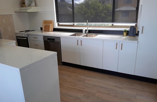 Kiama Downs House | Beachfront House with direct access to the Beach. Just bring your beach towel!n