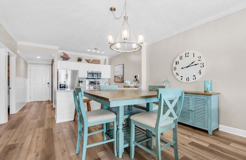 Panama City Beach Condo | 🏝️BeachFront-Huge Balcony-Heated Pool-Ocean Reef 1708🏝️