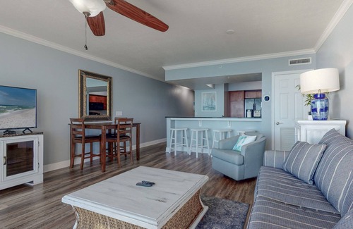 Panama City Beach Condo | Beachfront / Kid's Pool / Private Balcony FLPCB13