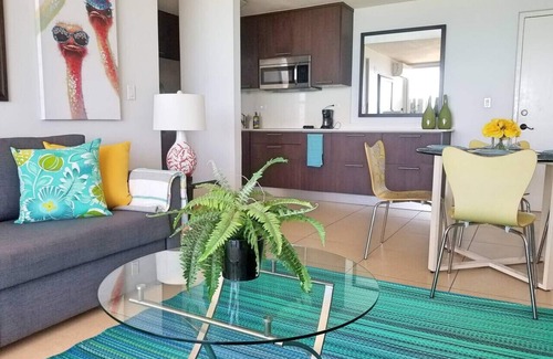 Isla Verde Condo | Beachfront King Bed Washer/D Walk Everywhere