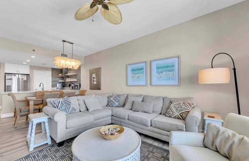 Panama City Beach Condo | 🐟BeachFront-Large Balcony-Pool~Fitness Center-Spa-Sterling Breeze 904🐟