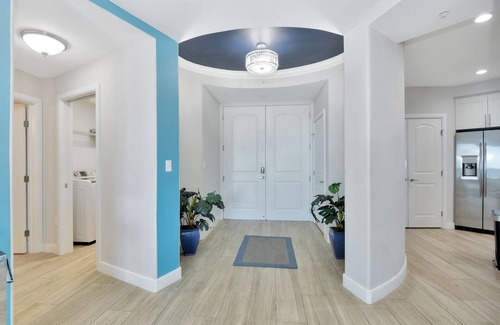 Daytona Beach Condo | Beachfront living steps away from Daytona Beach
