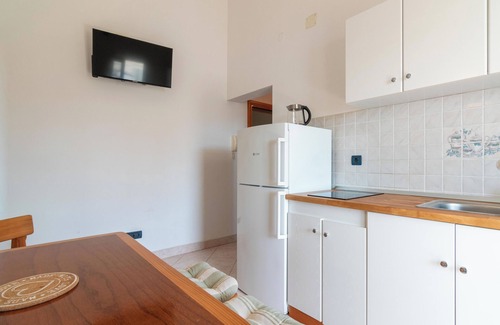 Simuni Apartment | Beachfront Lovro 5 apartment