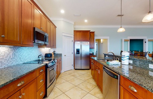 Sea Palm Village House | Beachfront luxury home - private pool, elevator - community pools, gym, tennis