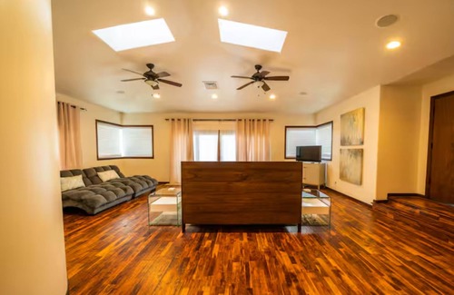 Laie House | Beachfront Luxe Home on North Shore – Sleeps 18, AC, Hot Tub, Fire Pit & More!