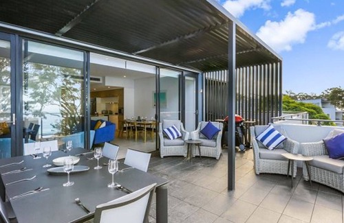 Huskisson Apartment | Beachfront Luxury by Experience Jervis Bay