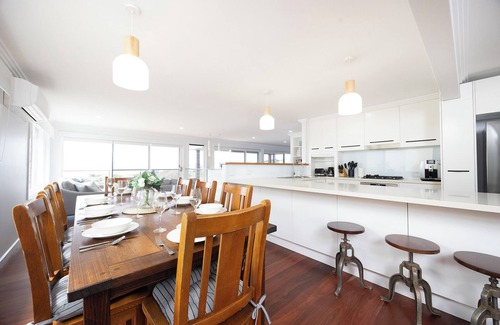 Forster House | Beachfront Luxury - Games Room & Beach Essentials!