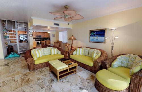 Seven Mile Beach Condo | Beachfront Luxury Escape – Ground Floor – 3 Br/3 Bath - The Islands Club