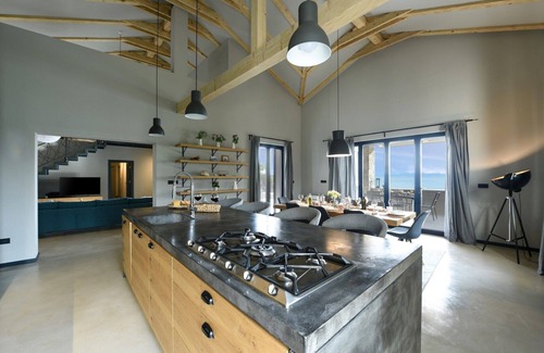 Zdrelac Villa | Beachfront luxury oasis with pool