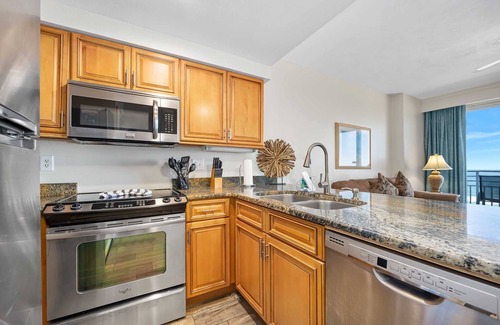 Brush - Stewarts Condo | Beachfront Luxury Villa, Ocean Walk Resort, Daytona Beach