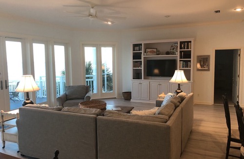 Plantation House | Beachfront Luxury Home in SGI Plantation! Close to Cut with Amazing Views!