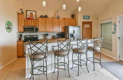 Galveston House | Beachfront Memories Made at The Mystical Mermaid! Perfect place to Play & Relax