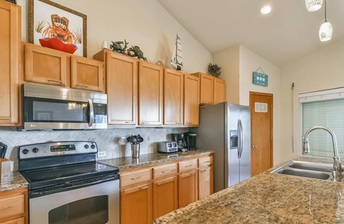 Galveston House | Beachfront Memories Made at The Mystical Mermaid! Perfect place to Play & Relax