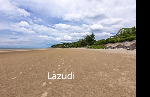 Khao Tao Villa | BeachFront Modern 4 Bedroom Pool Villa (RV)