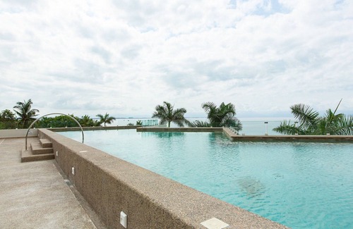 La Cruz de Huanacaxtle Apartment | Beachfront Studio, Zantamar 303