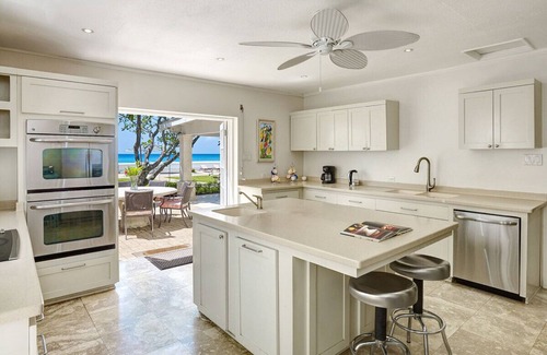 Gibbs Bay Villa | Beachfront Oasis with Pool - High Trees