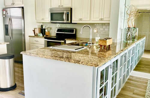 Hutchinson Island South Condo | BEACHFRONT, OCEANFRONT condo ON PRIVATE BEACH