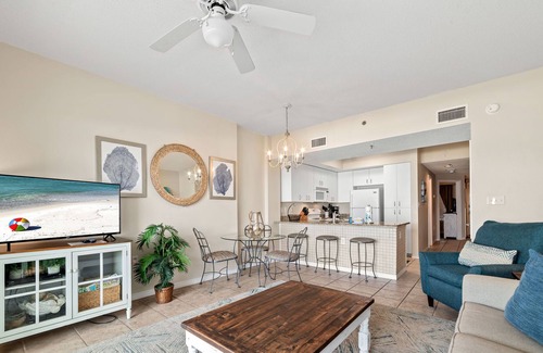Orange Beach Condo | BEACHFRONT, OUTDOOR POOL, BEAUTIFUL BALCONY VIEWS!