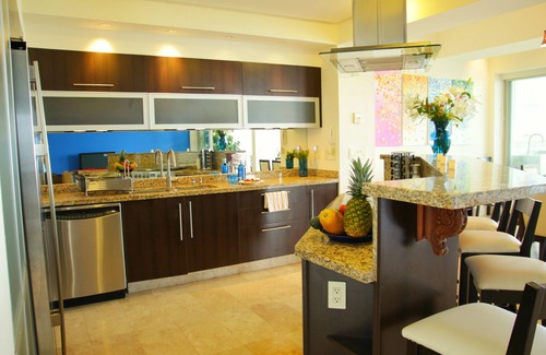 Emiliano Zapata Condo | Beachfront Panoramic Oceanview Modern Luxury (Old Town Romantic Zone)