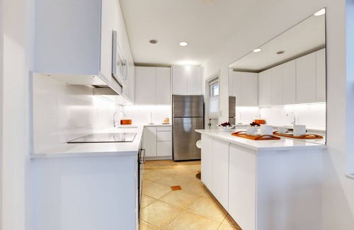 Hollywood Condo | Beachfront Paradise w/Oceanview