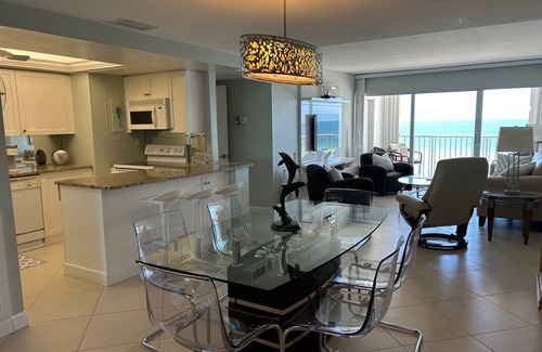 Moorings Condo | Beachfront Paradise with Stunning Gulf Views – Your Naples Escape Awaits!