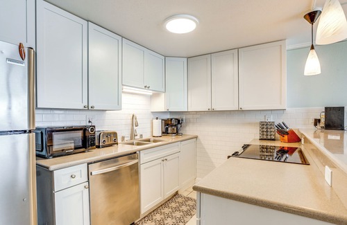 Punaluu Condo | Beachfront Penthouse w/3 Lanais on O’ahu!