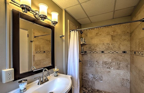 Cane Bay Condo | Beachfront Pink Condos #10