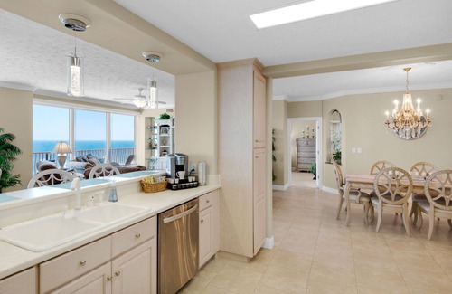 Gulf Lagoon Beach Condo | 🌊BeachFRONT- Private Hot Tub- XL Balcony- Pool- 3BR Hidden Dunes 1602🌊