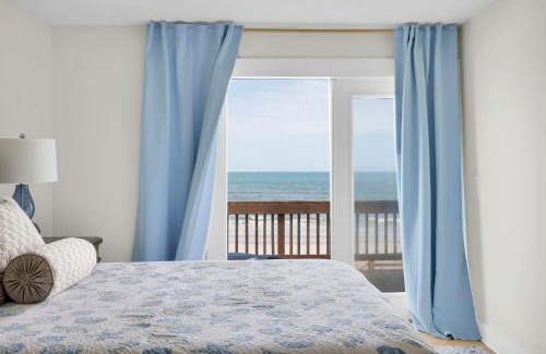South Ponte Vedra Beach House | Beachfront Private ll Beach Access ll Luxe Bedroom