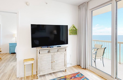Lower Grand Lagoon Condo | Beachfront, resort condo with two pools, hot tub, & fitness room