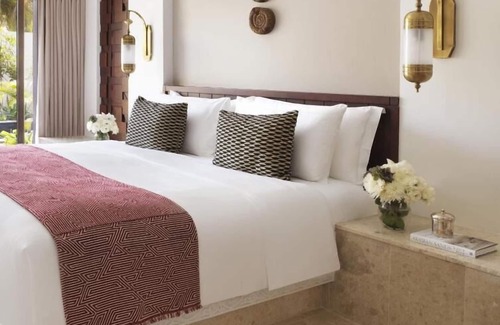 Salalah Hotel | Beachfront Resort! Luxe Accommodation w/Garden View! Swimming Pool & Spa Center