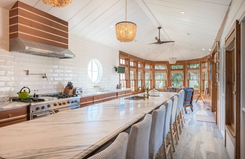 Isle of Palms House | Beachfront, Restored Historic 5 bedroom home with Pool