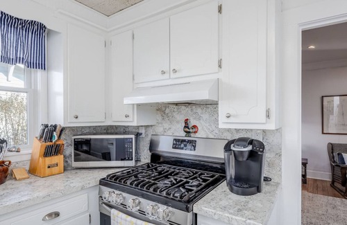 Jamesport House | Beachfront Retreat - 5BR Home With Stunning Views