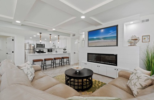 Pensacola Beach Condo | Beachfront, Starboard Village | Pensacola Beach, Outdoor Pool