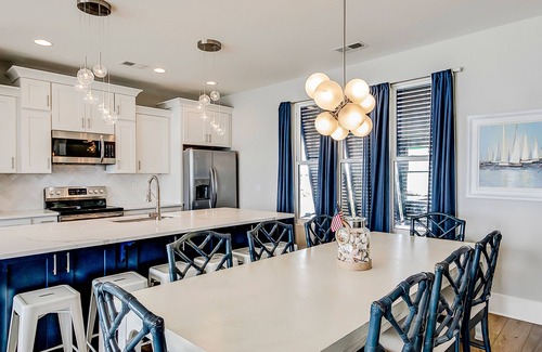 Murrells Inlet House | Beachfront stilted home with ocean views, beach deck, WiFi, central AC & W/D