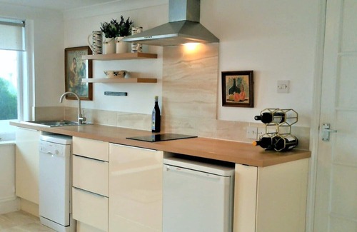Felixstowe Apartment | Beachfront Studio Apartment
