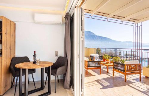 Kalamata Apartment | Beachfront Sunny Penthouse - Kalamata SeaBliss