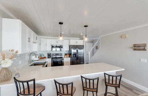 Inlet Beach House | BEACHFRONT Townhome in Inlet Beach